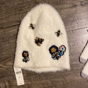 Anthropologie Beanie And Hand Gloves With Patches